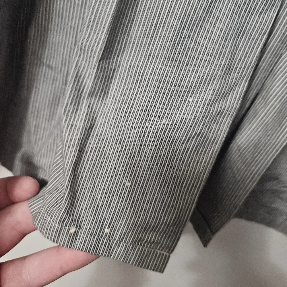 Polo by Ralph Lauren Men's Gray striped button down shirt!